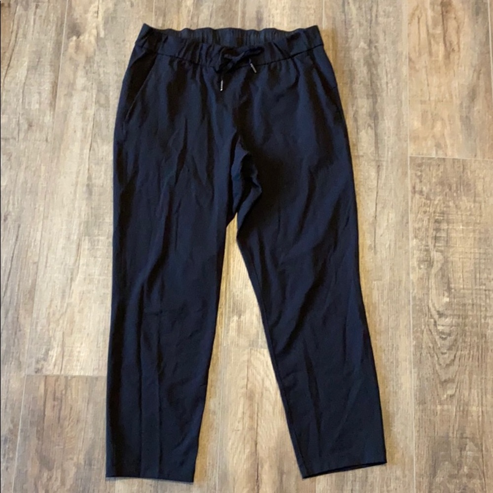Lululemon on the fly pant 7/8 length